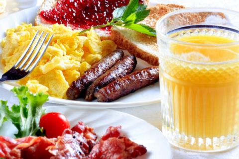 Breakfast - Quality Inn & Suites Matane